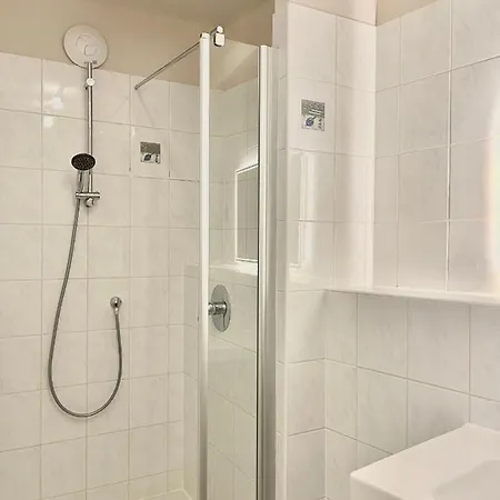 Апартаменты Homely 3 Санкт-Пёльтен