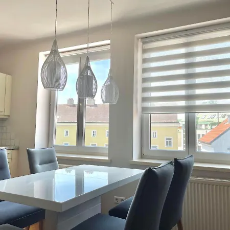 Homely 3 * Ζανκτ Πέλτεν